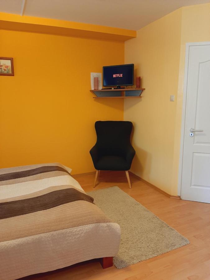 Aqua Apartman Gyula Luaran gambar