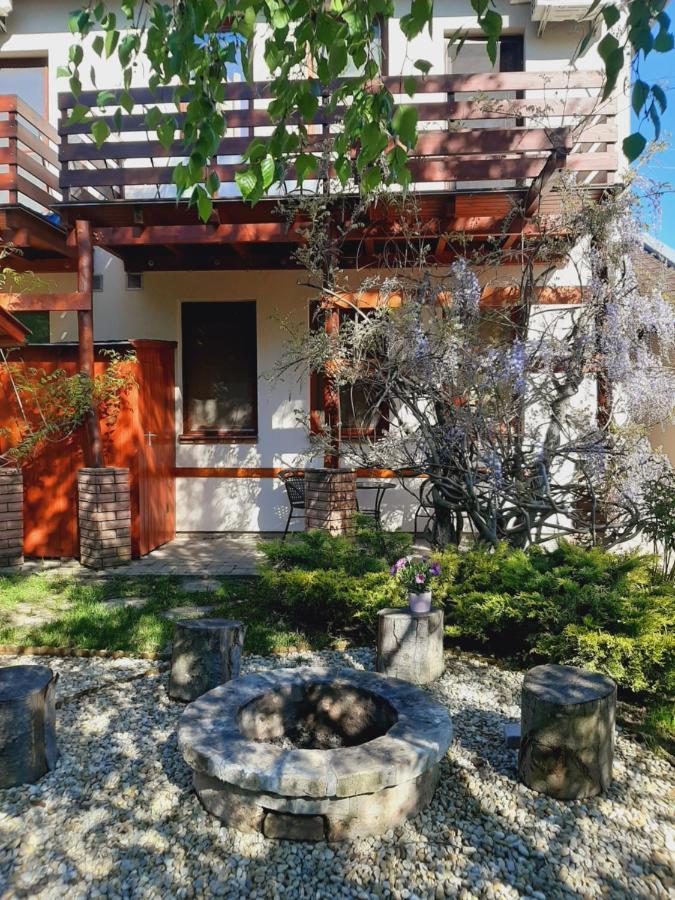 Aqua Apartman Gyula Luaran gambar