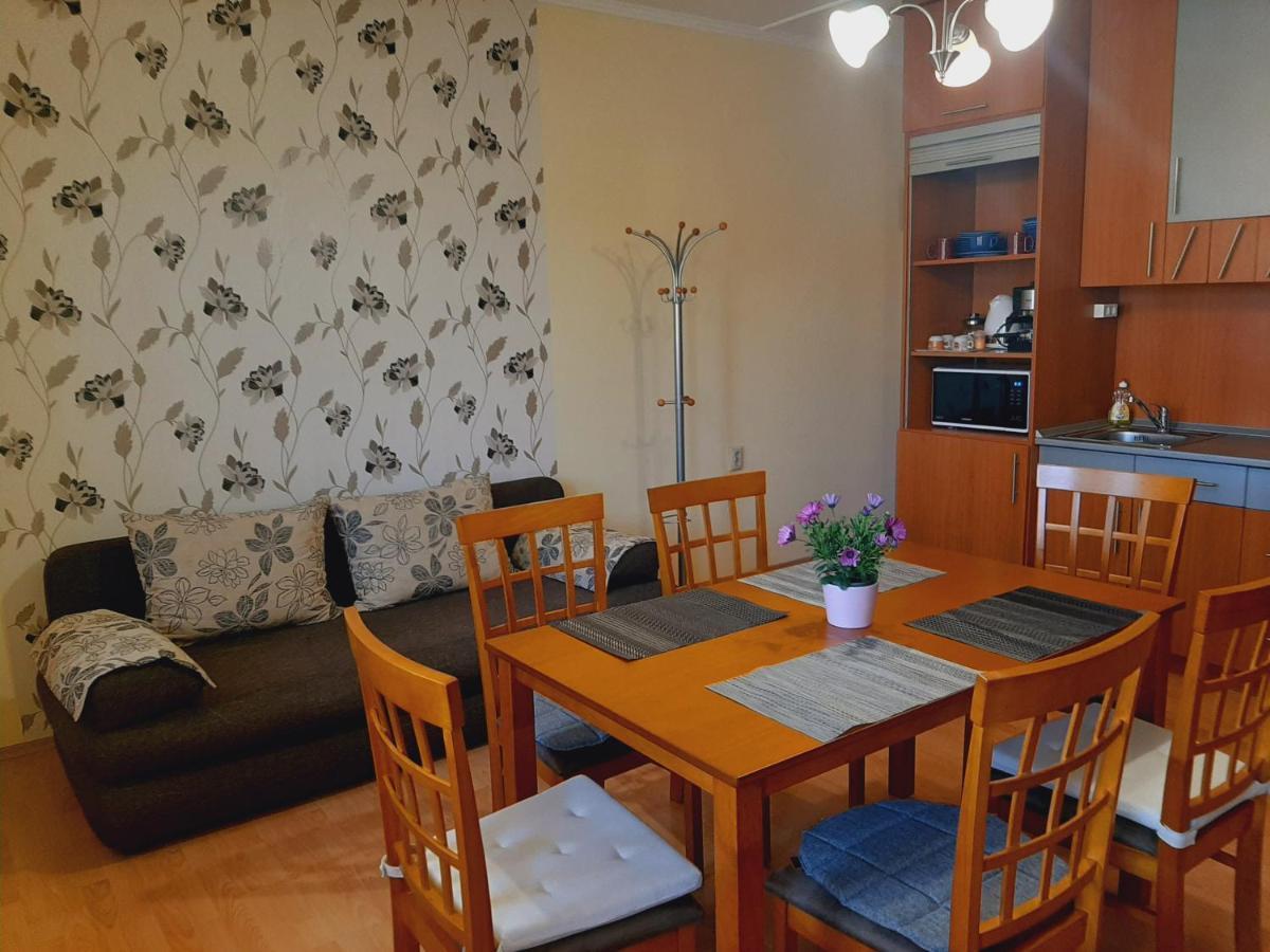 Aqua Apartman Gyula Luaran gambar