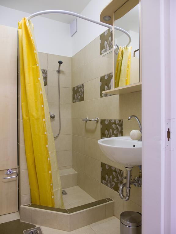 Aqua Apartman Gyula Luaran gambar