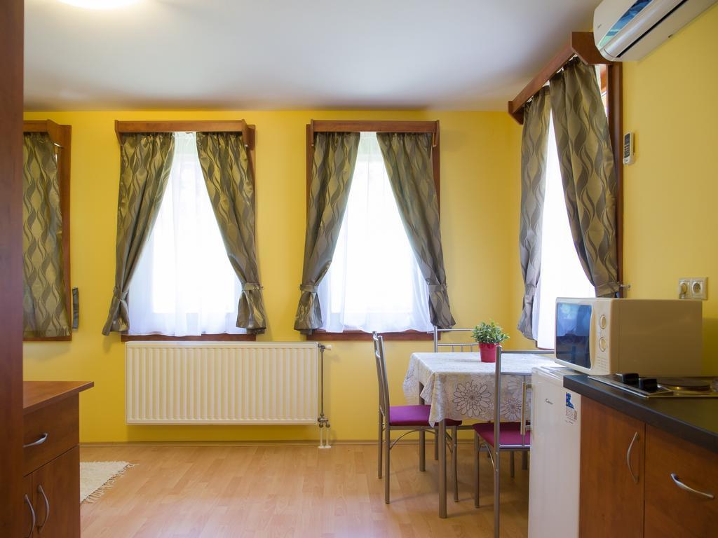 Aqua Apartman Gyula Luaran gambar