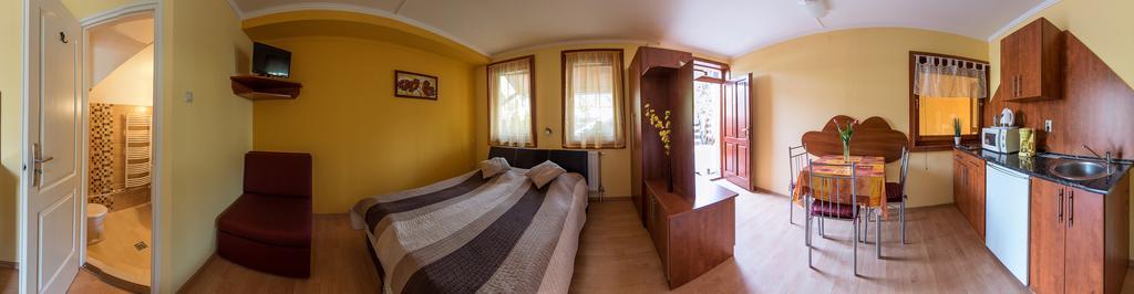 Aqua Apartman Gyula Luaran gambar