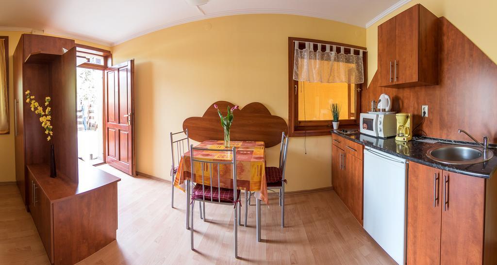 Aqua Apartman Gyula Luaran gambar