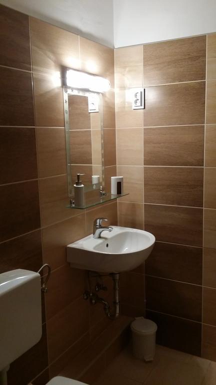 Aqua Apartman Gyula Luaran gambar