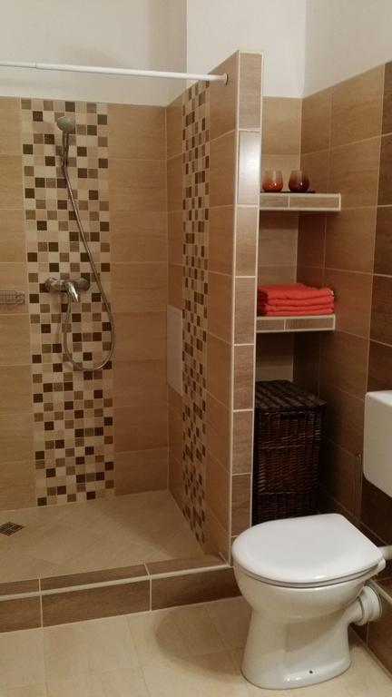Aqua Apartman Gyula Luaran gambar